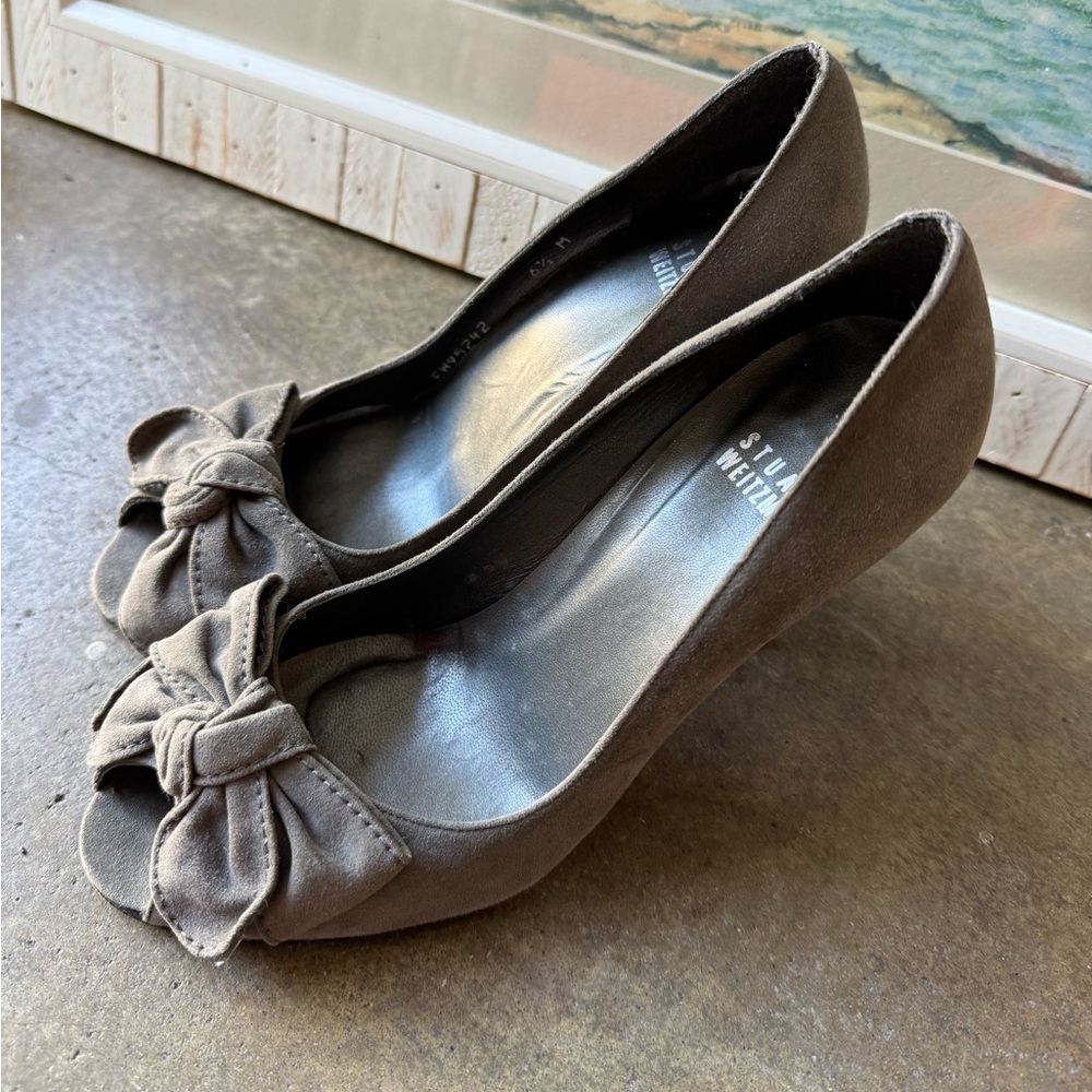 Stuart Weitzman Gray 3.5” Heels